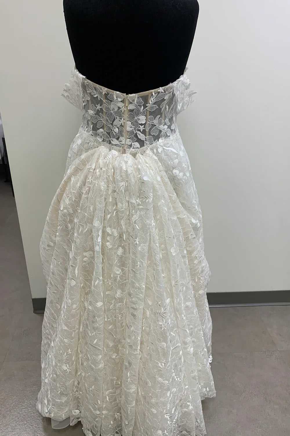 Casablanca Bridal Addilyn 2