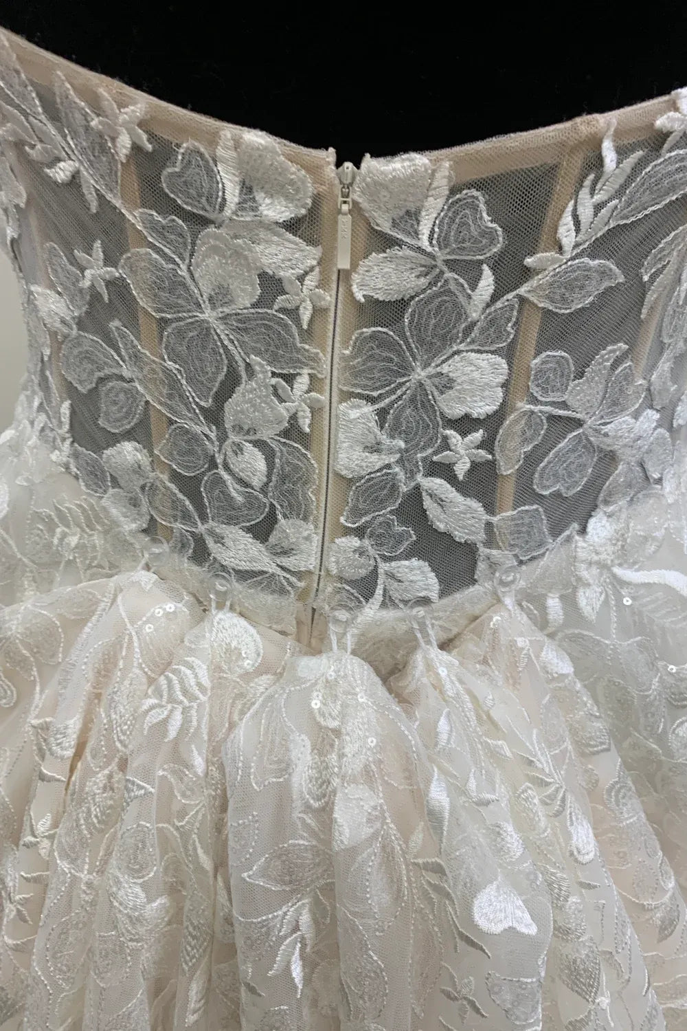 Casablanca Bridal Addilyn 6