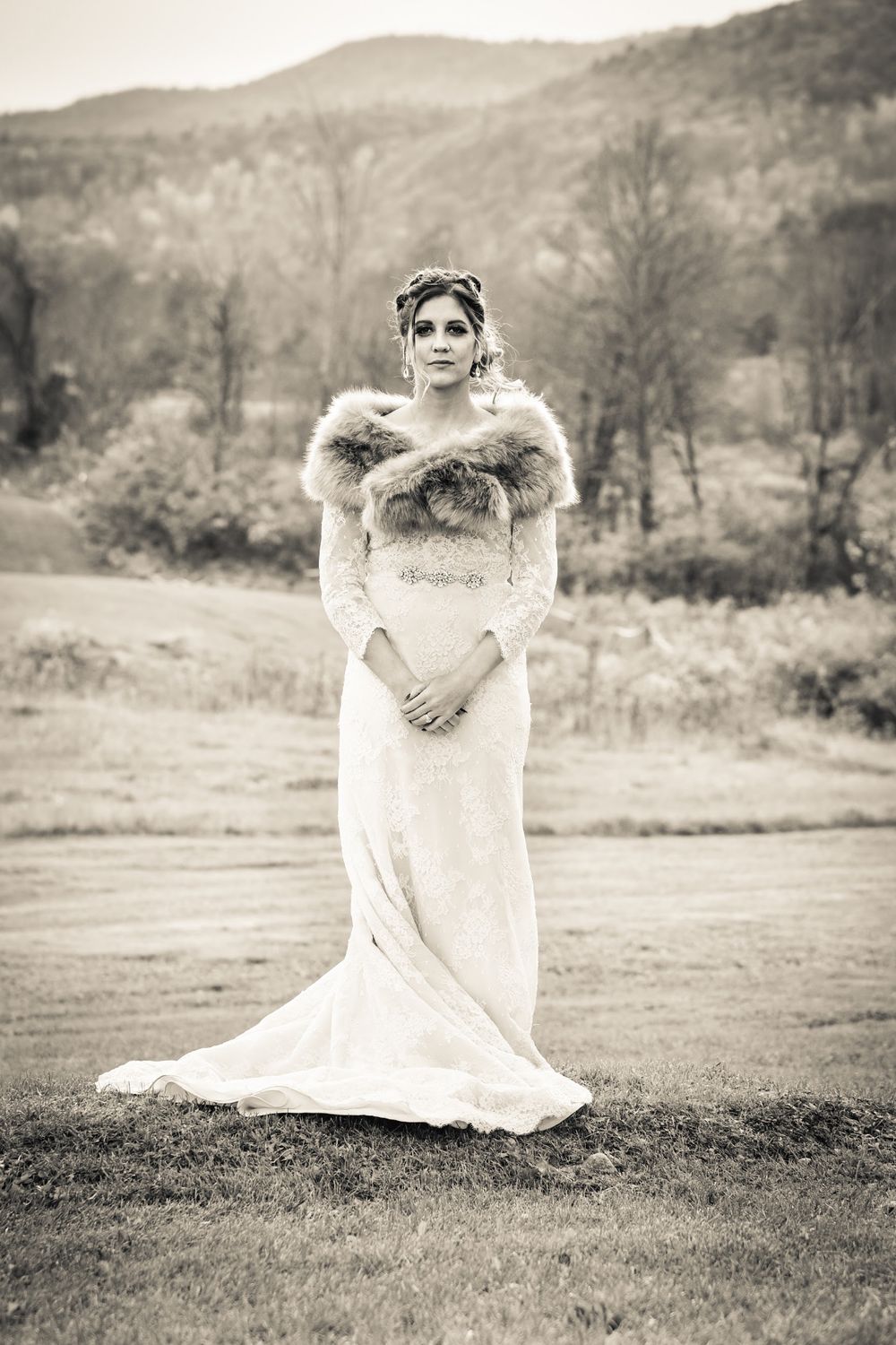 Maggie Sottero Vintage Inspired Ivory Lace Wedding Dress 1