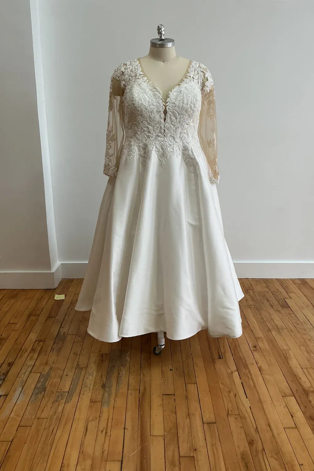Allure Bridals A1105W 0
