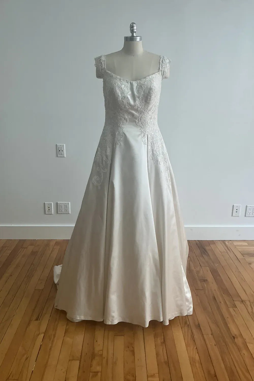 Disney By Allure D262BELLE 0