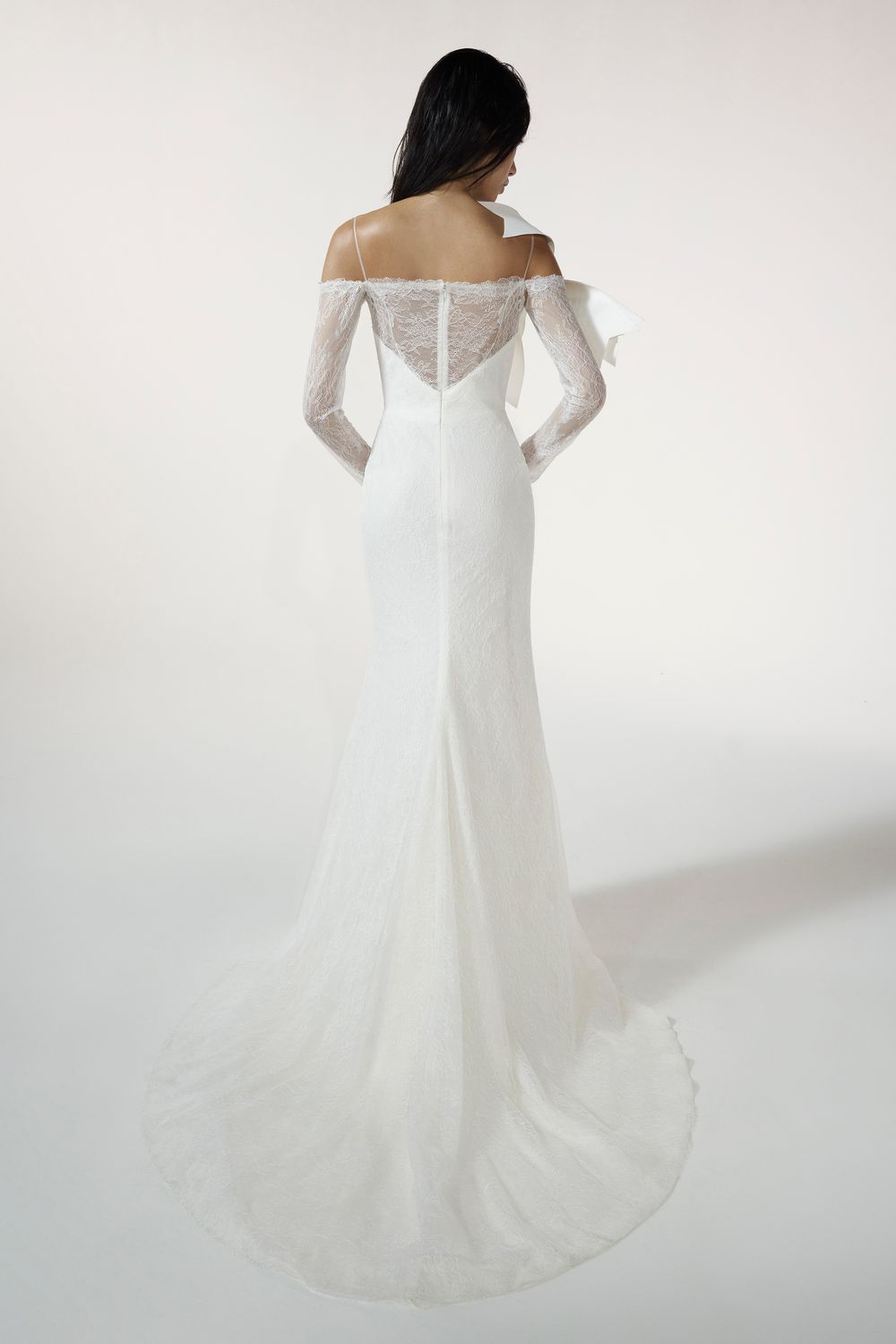 vera wang by pronovias Mercuria  1