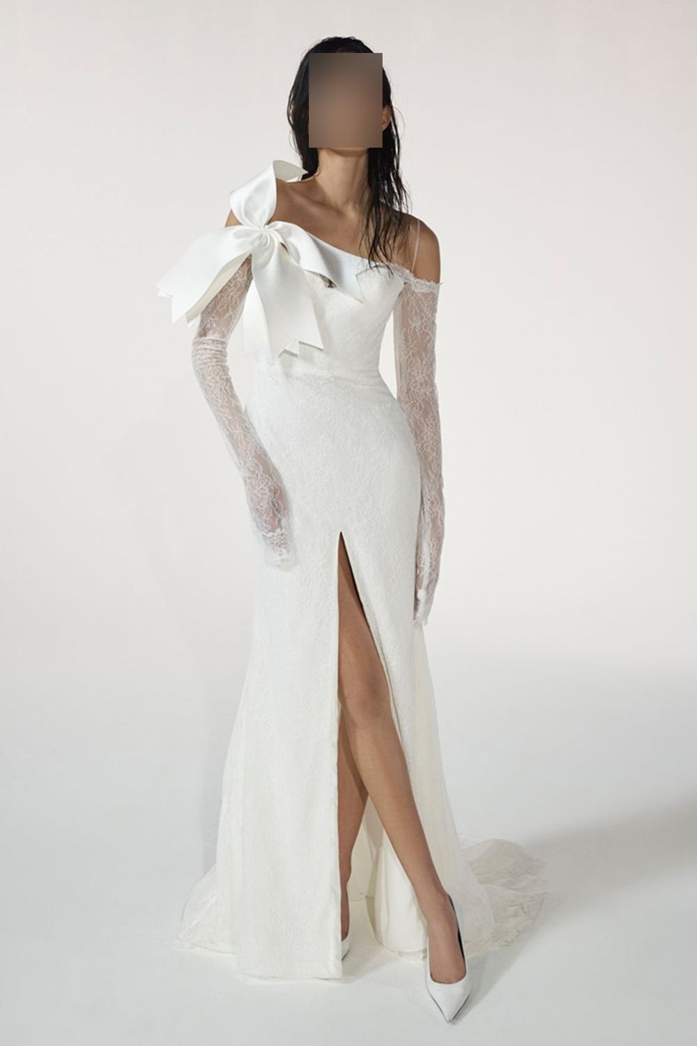 vera wang by pronovias Mercuria  0