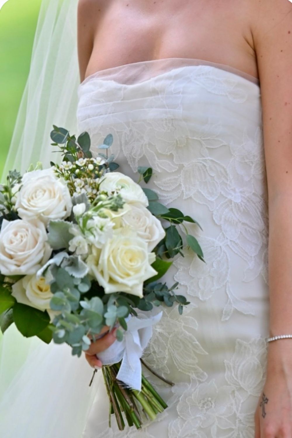 Vera Wang Leda LX with Veil 6