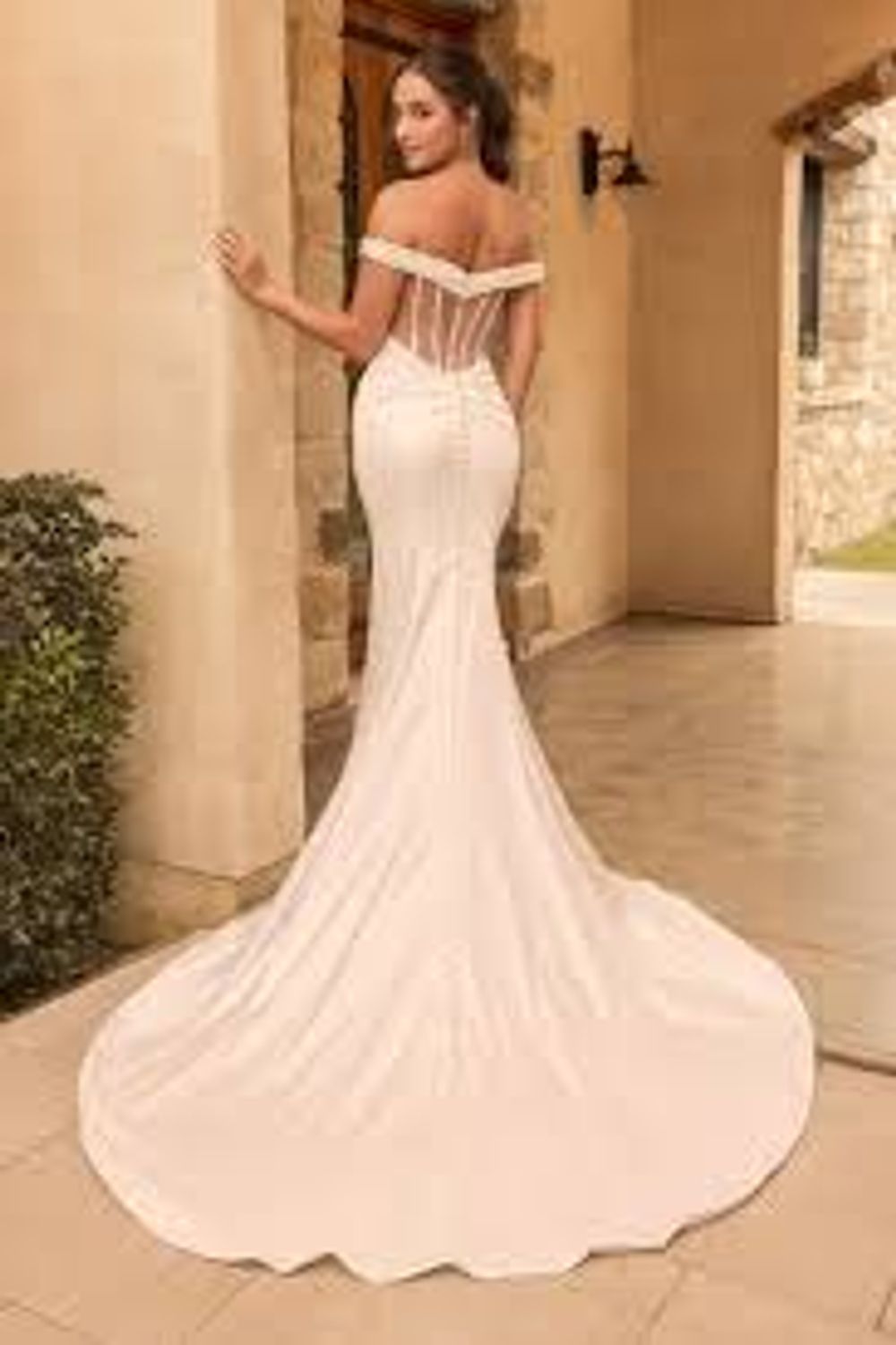 Sophia Tolli Ruby, Y3167 1