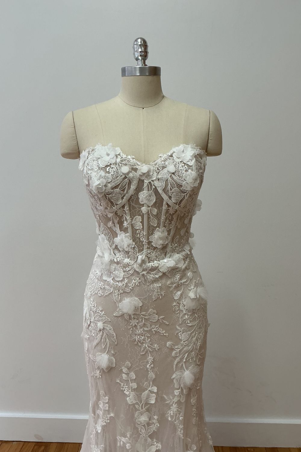 Disney By Allure DP401AURORA  3