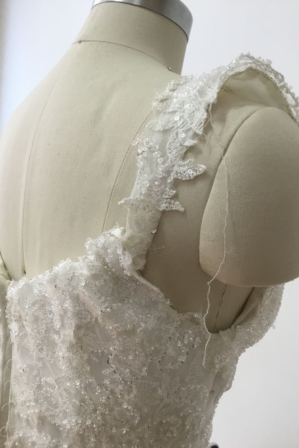 Essense of Australia D3960-L 7