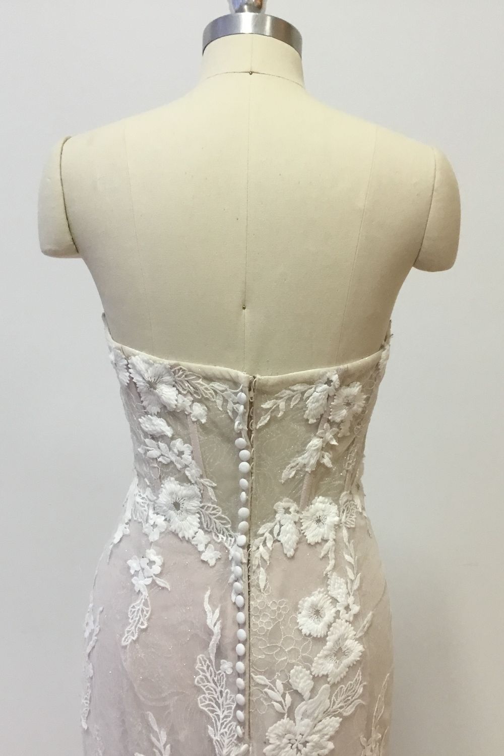 Maggie Sottero Ortensia-gown 5