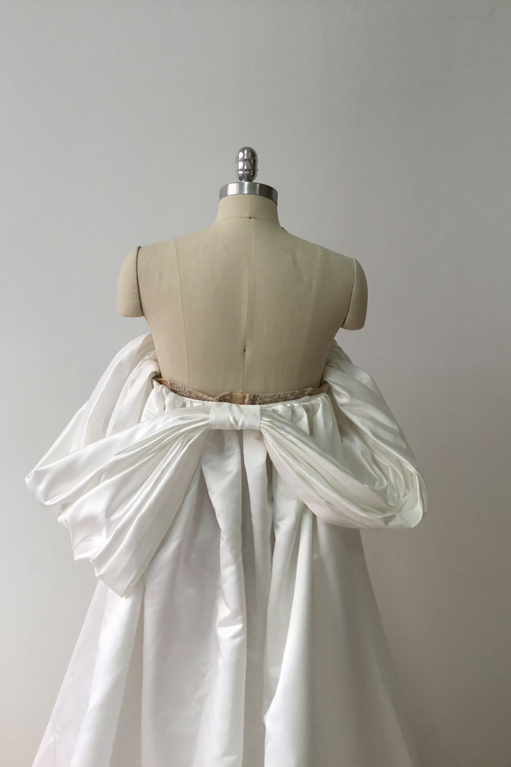 Tal Kedem Anne-cape 4