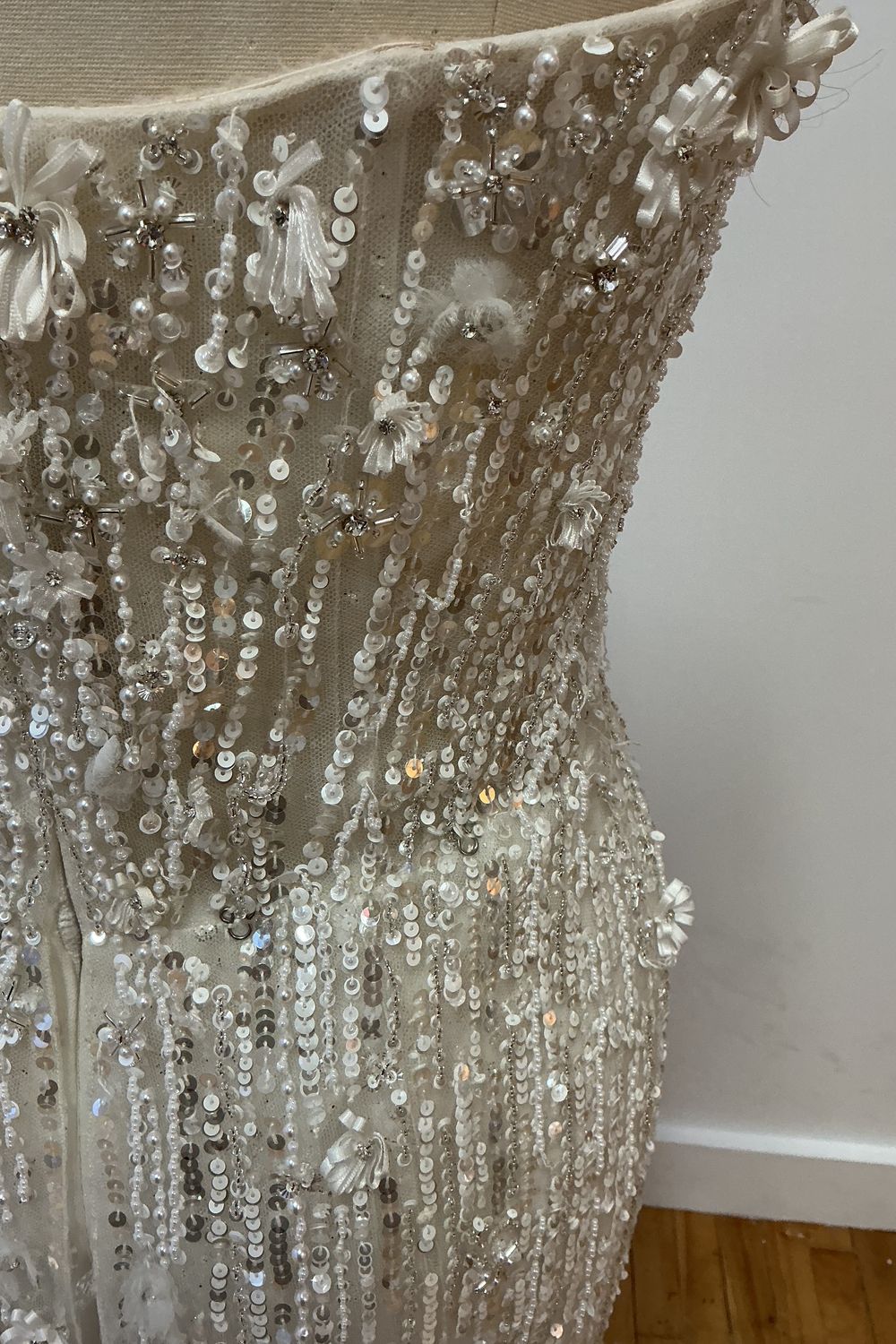 Nicole and Felicia Valerie-Gown  4