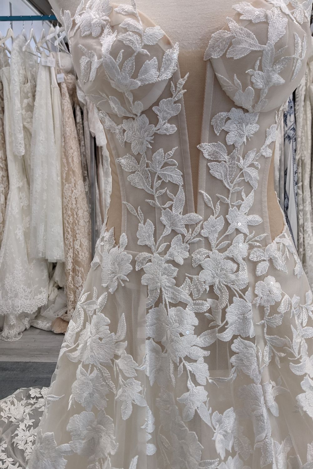 Galia Lahav Sandy 8