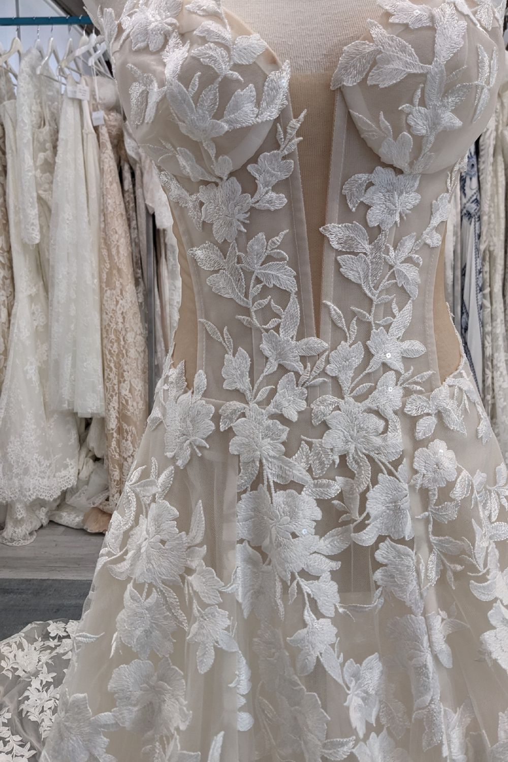 Galia Lahav Sandy 3