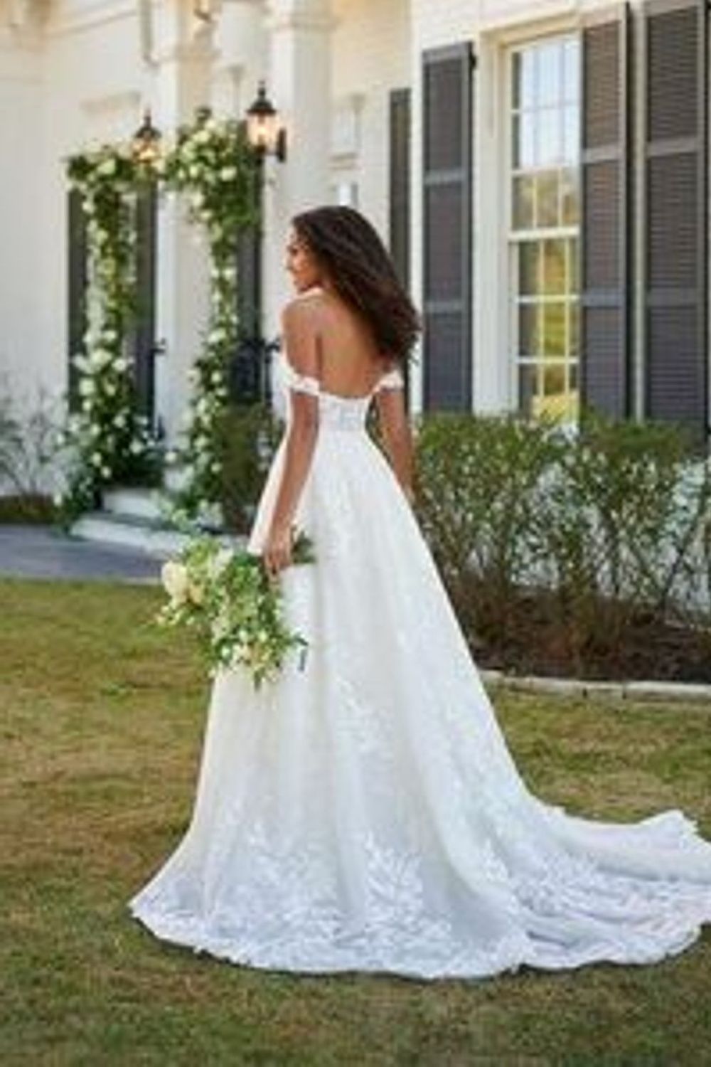 Martina Liana Martina Liana 1237 1