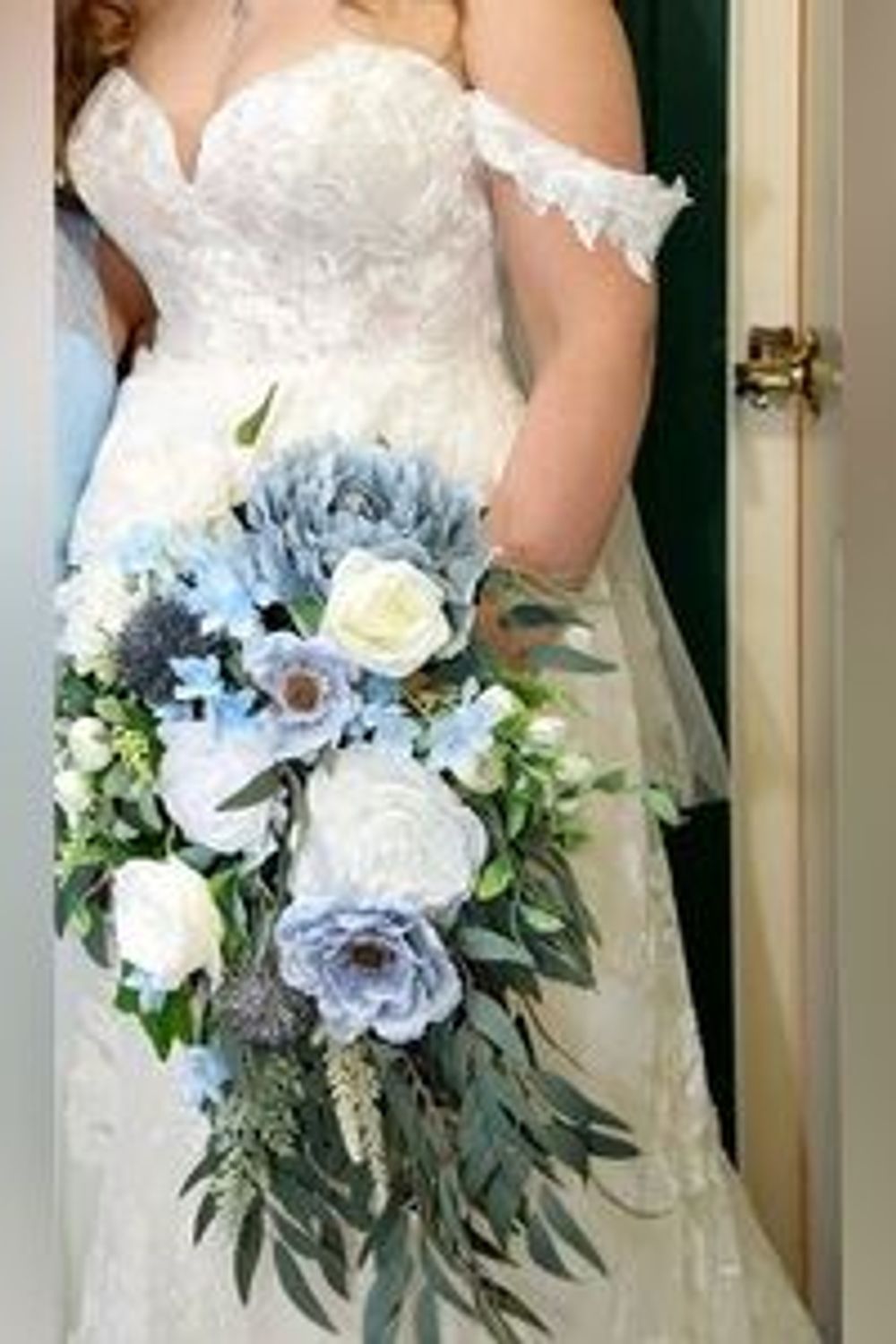 Martina Liana Martina Liana 1237 6