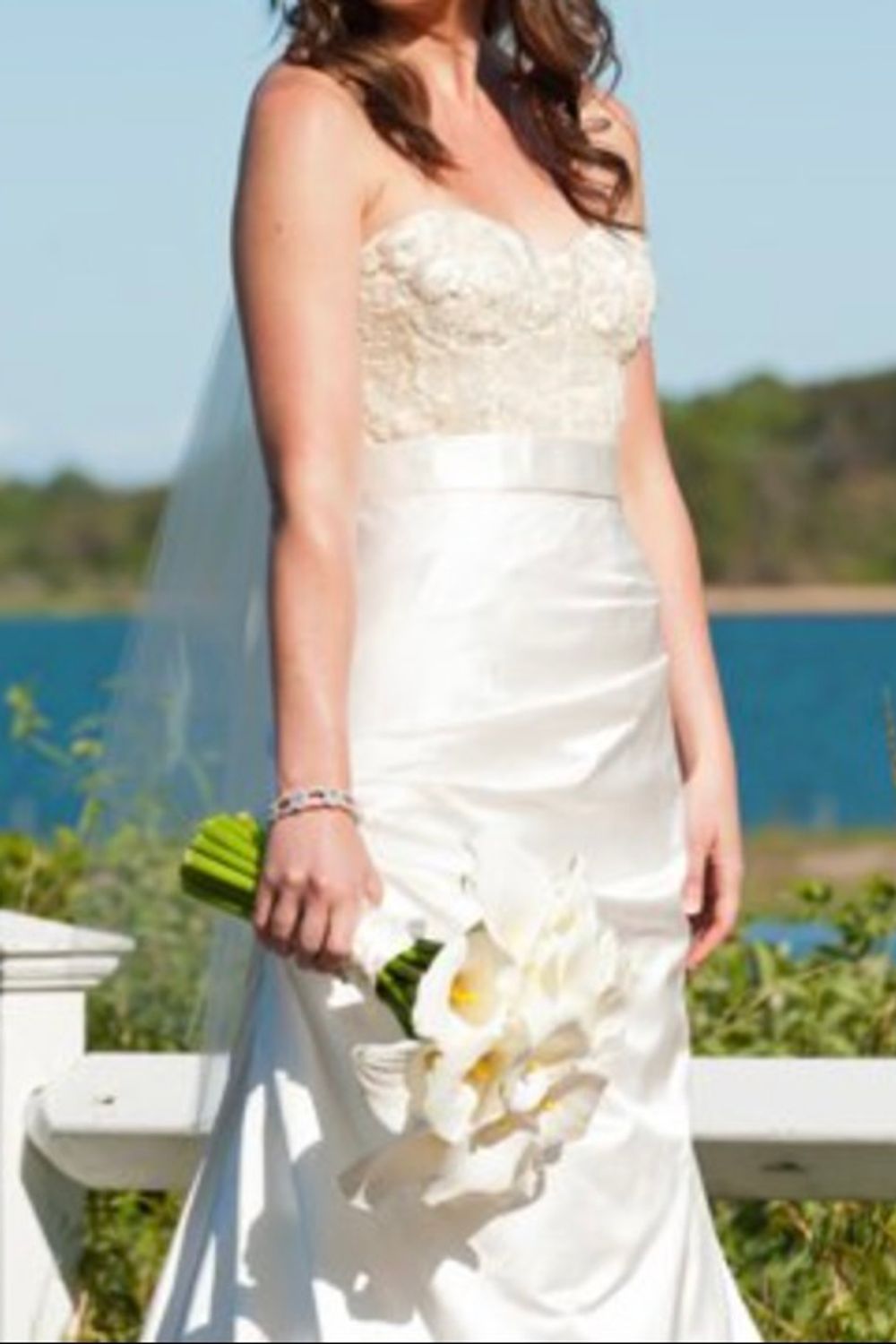 Monique Lhuillier Magical 1