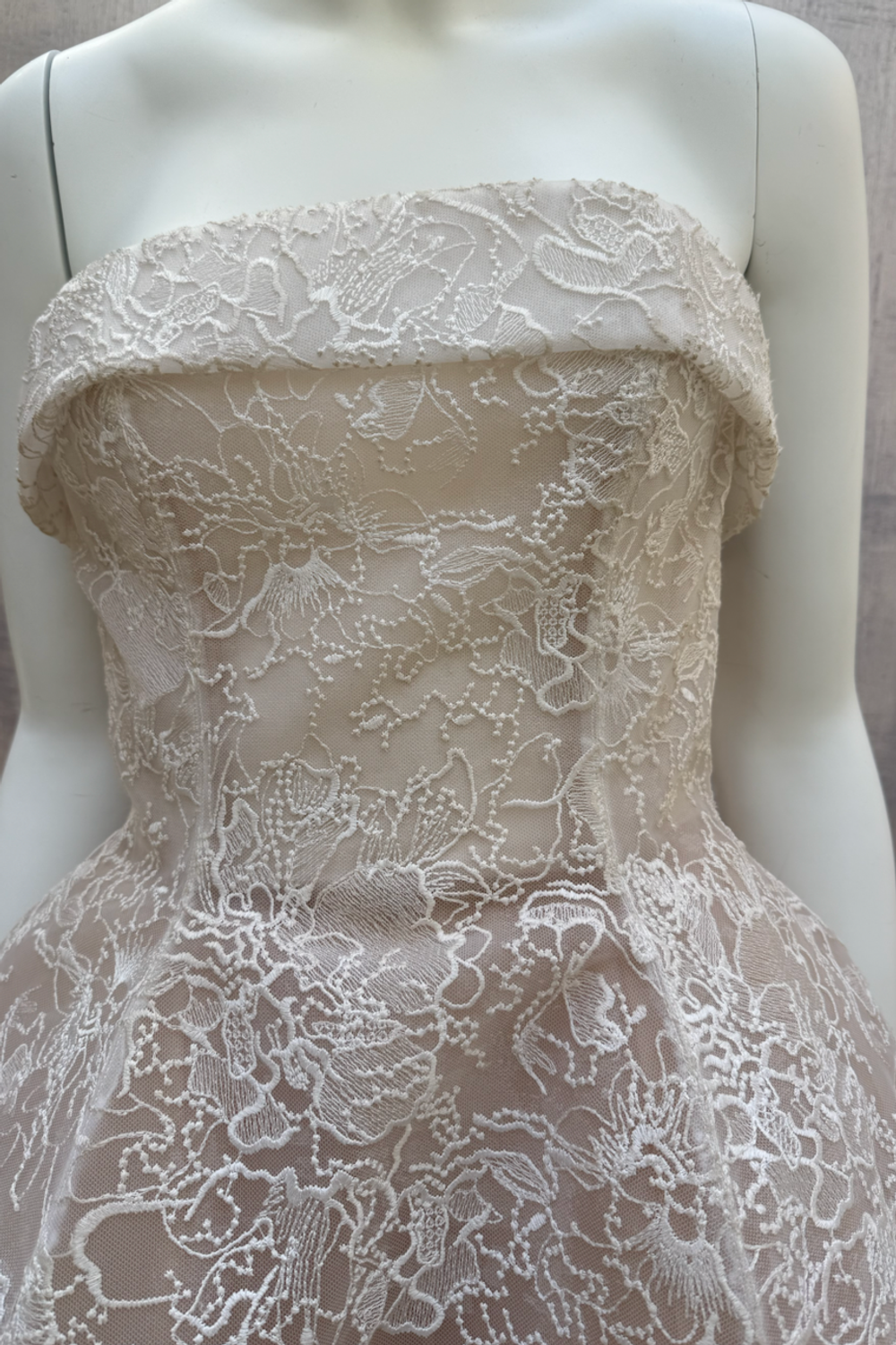 Liz Martinez Greta 5