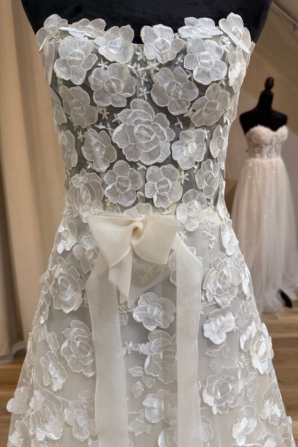 Mira Zwillinger custom made 8