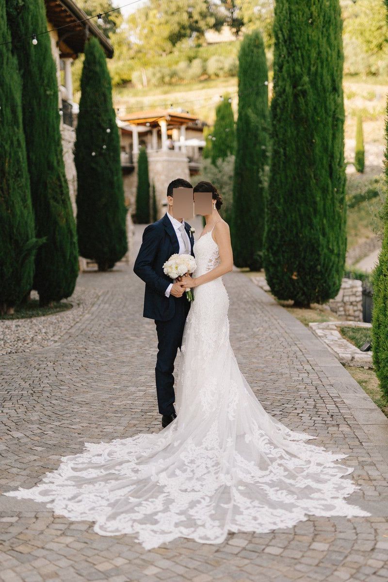 Used Madison James Stunning Lace Gown MJ704 Wedding Dress