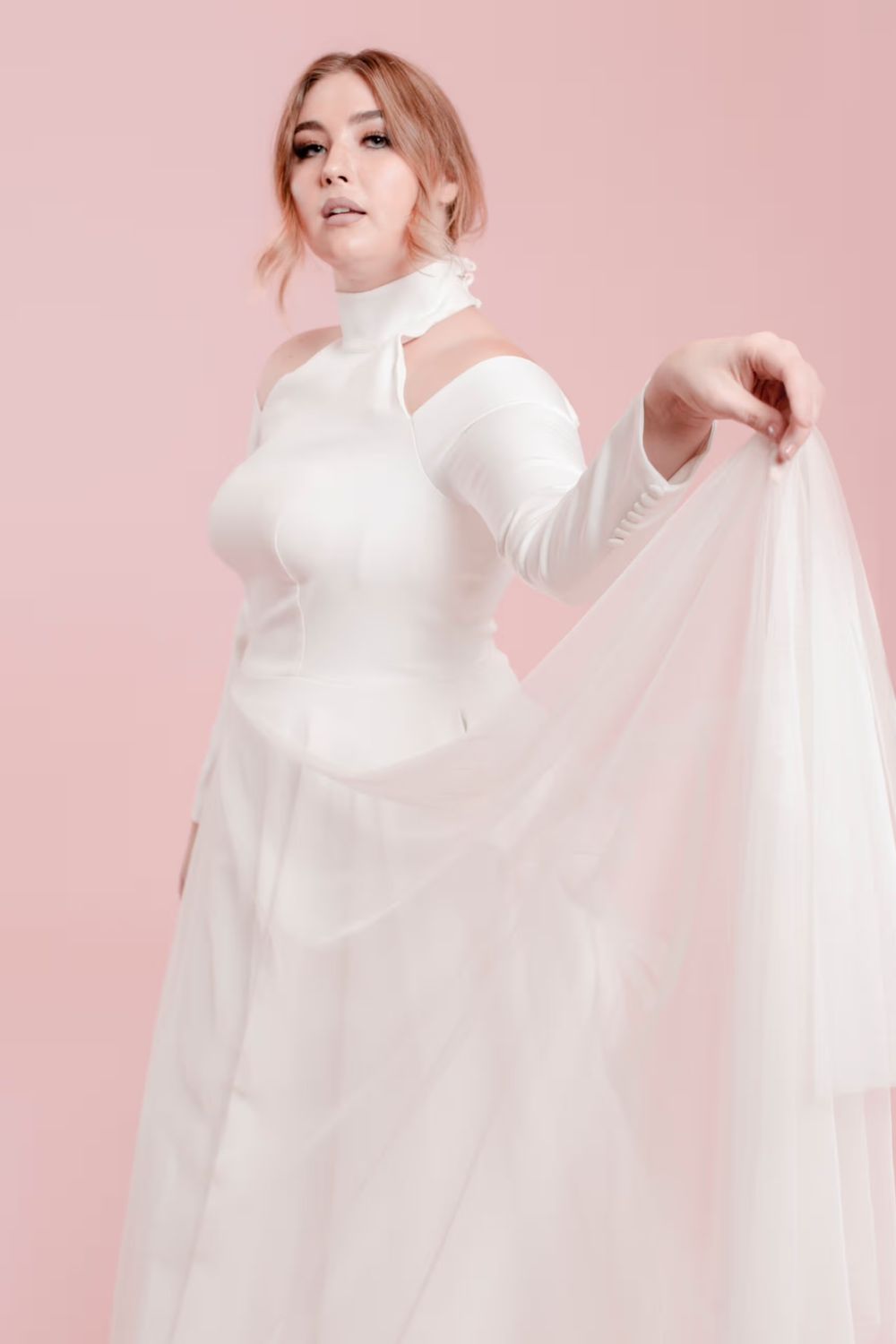 Olia Zavozina Hollie 3