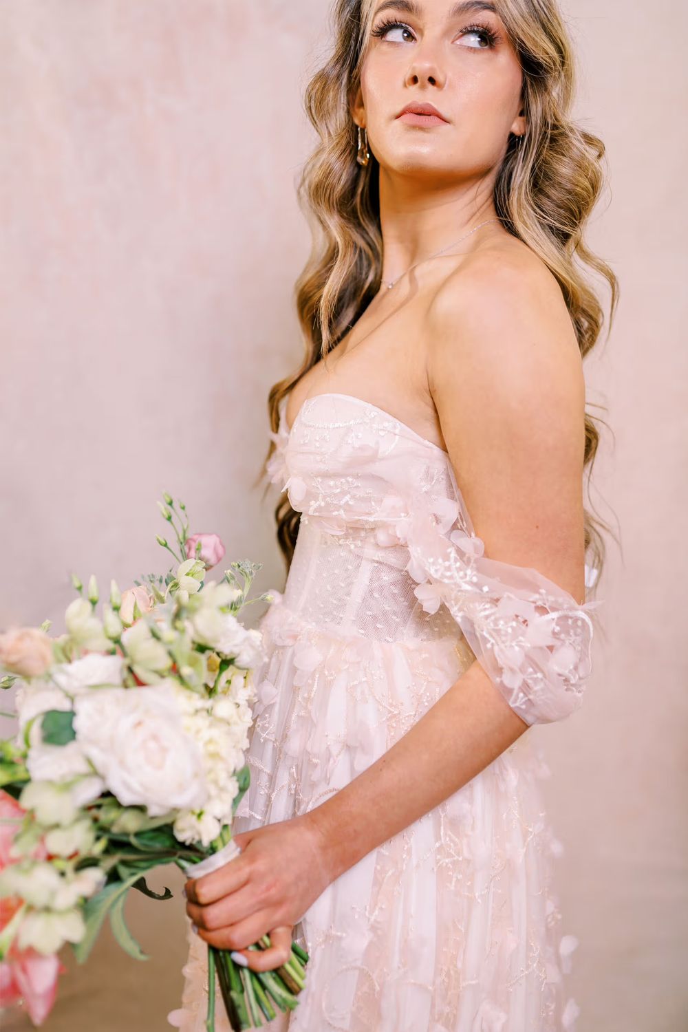 Olia Zavozina Primrose 3