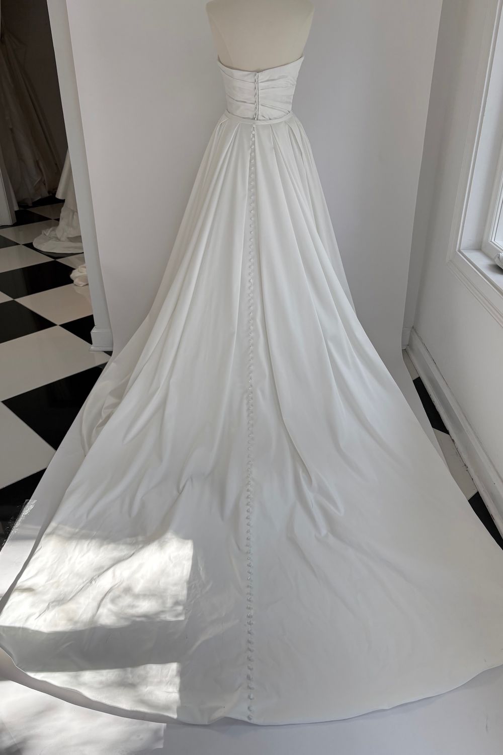 Essense of Australia D4300 4