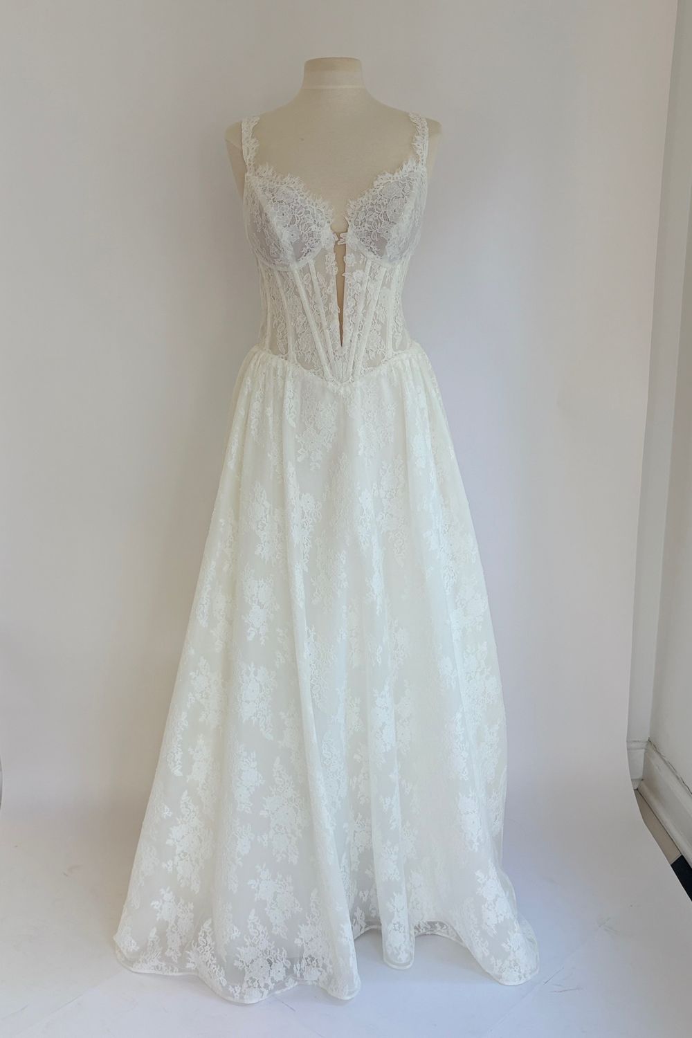 Essense of Australia D4315 1