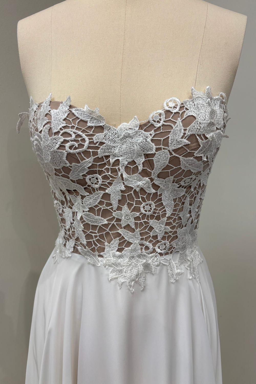 Olia Zavozina Brianna 3