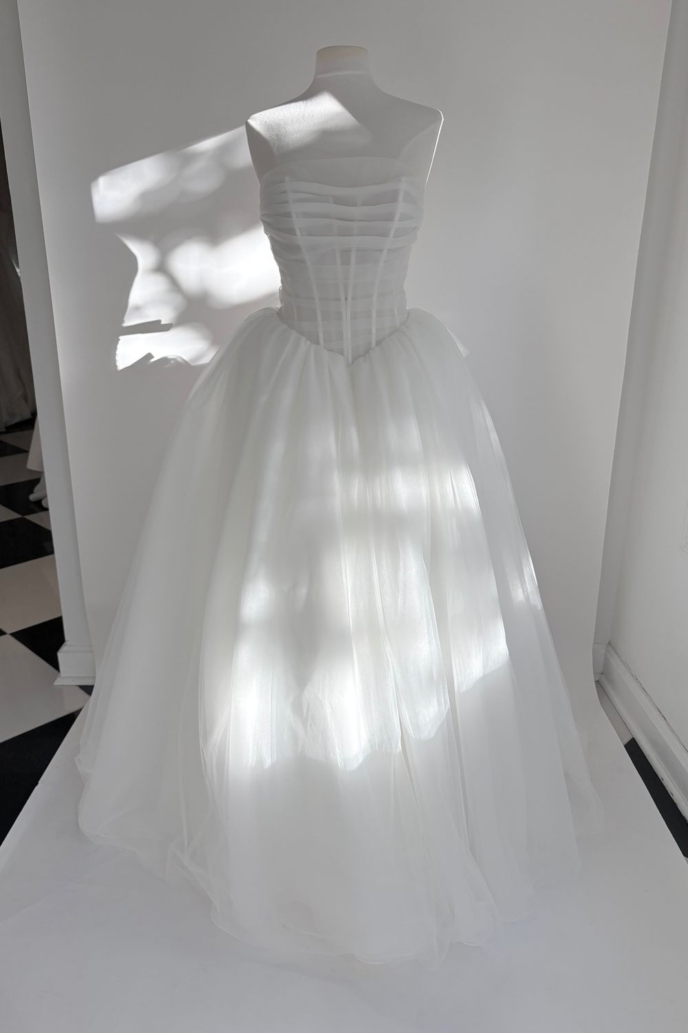 Essense of Australia D4322 1