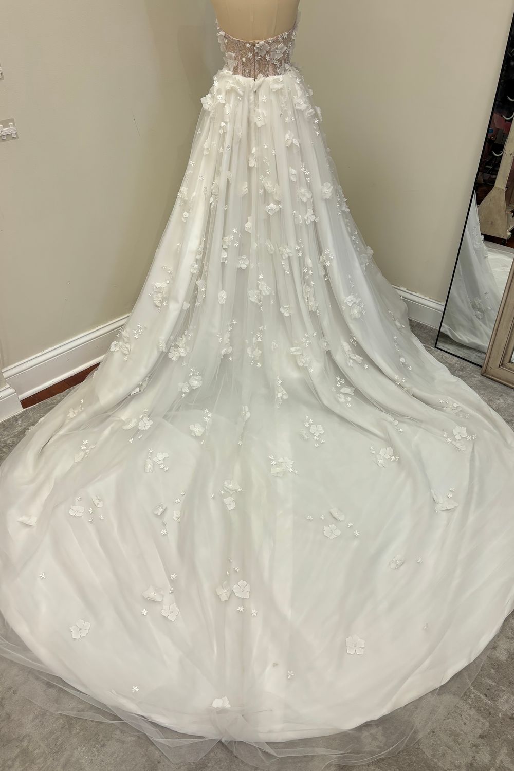 Olia Zavozina Lulu 5