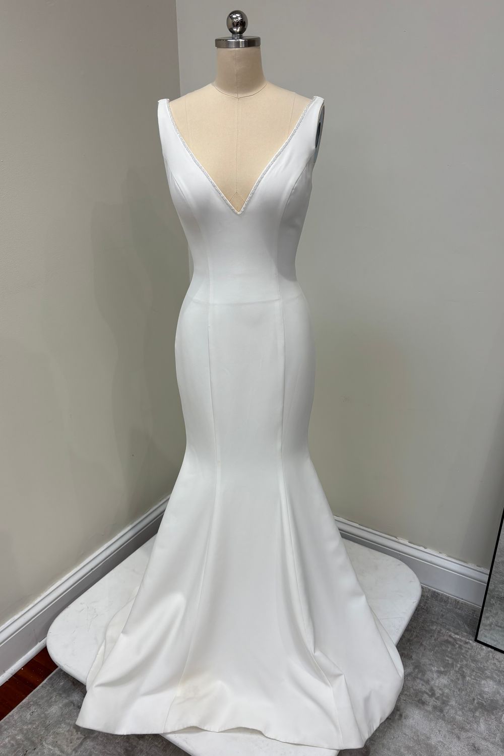 Olia Zavozina Lindsey  0