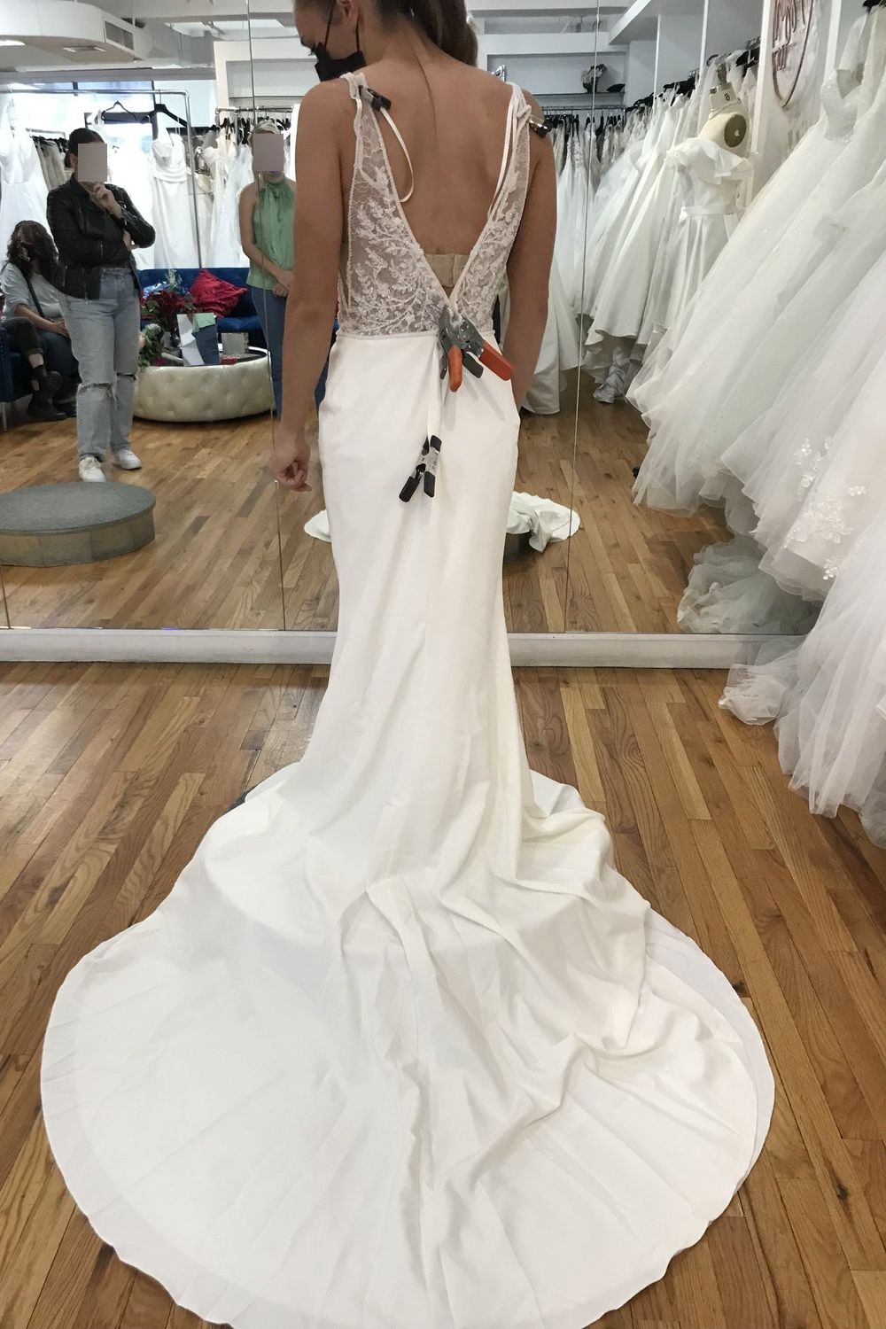 Pronovias Twinleaf 1