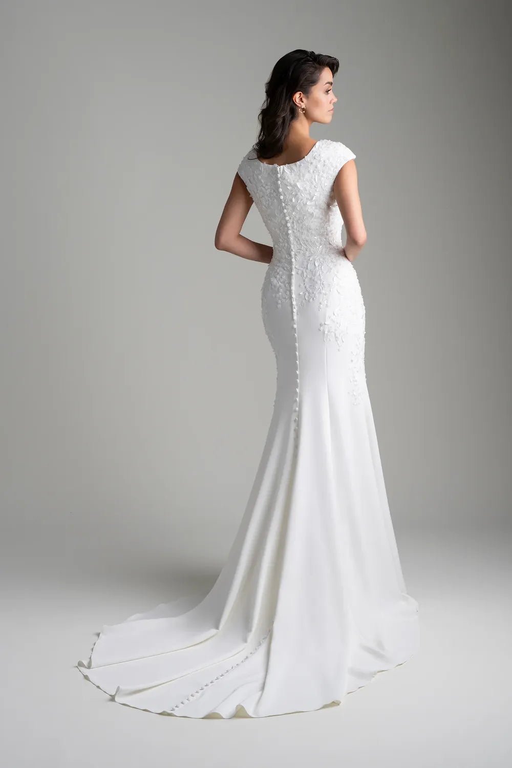 Allure Modest M756 1