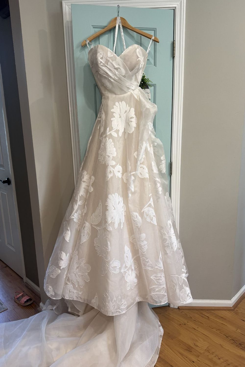 Martina Liana Luxe Wedding dress - ballgown; size 14 0