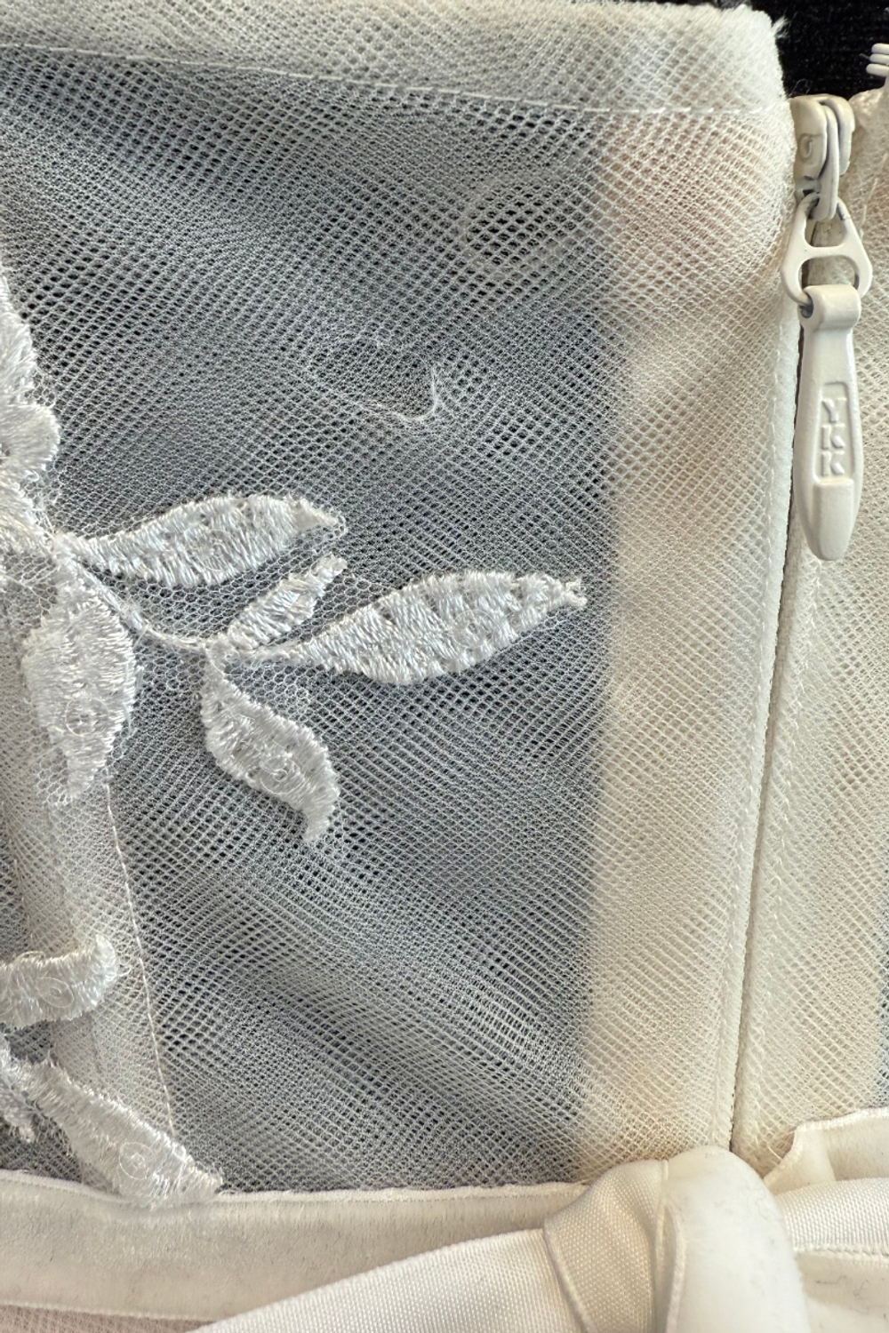 WILLOWBY 58713 Fable 6