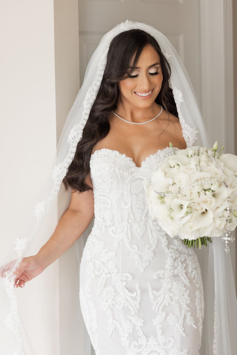 Leah Da Gloria Alaska 1