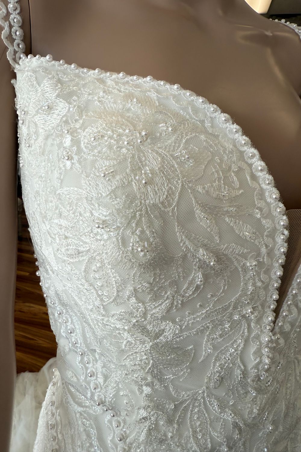 Pronovias Annie 4
