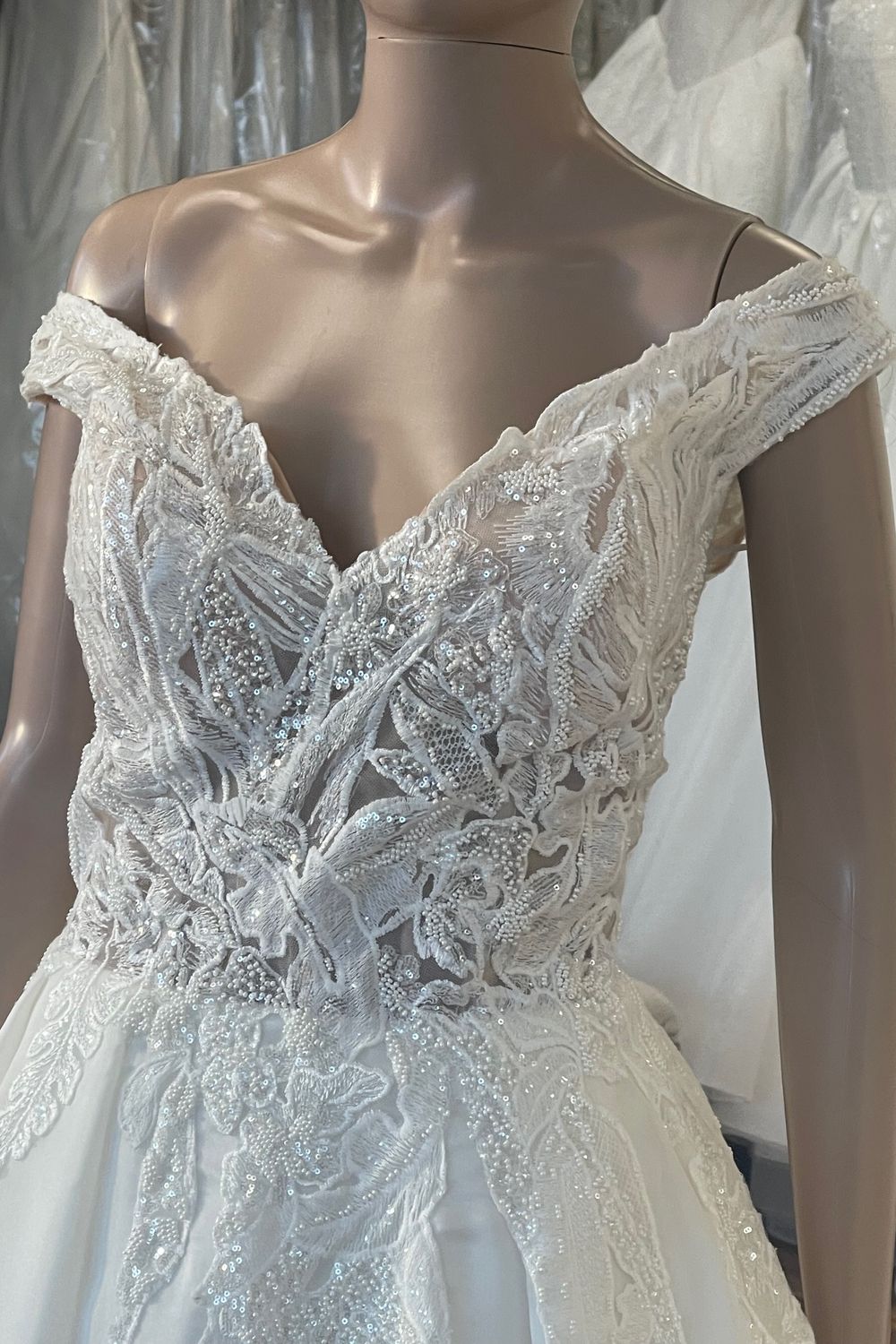 Pronovias Shilin 5