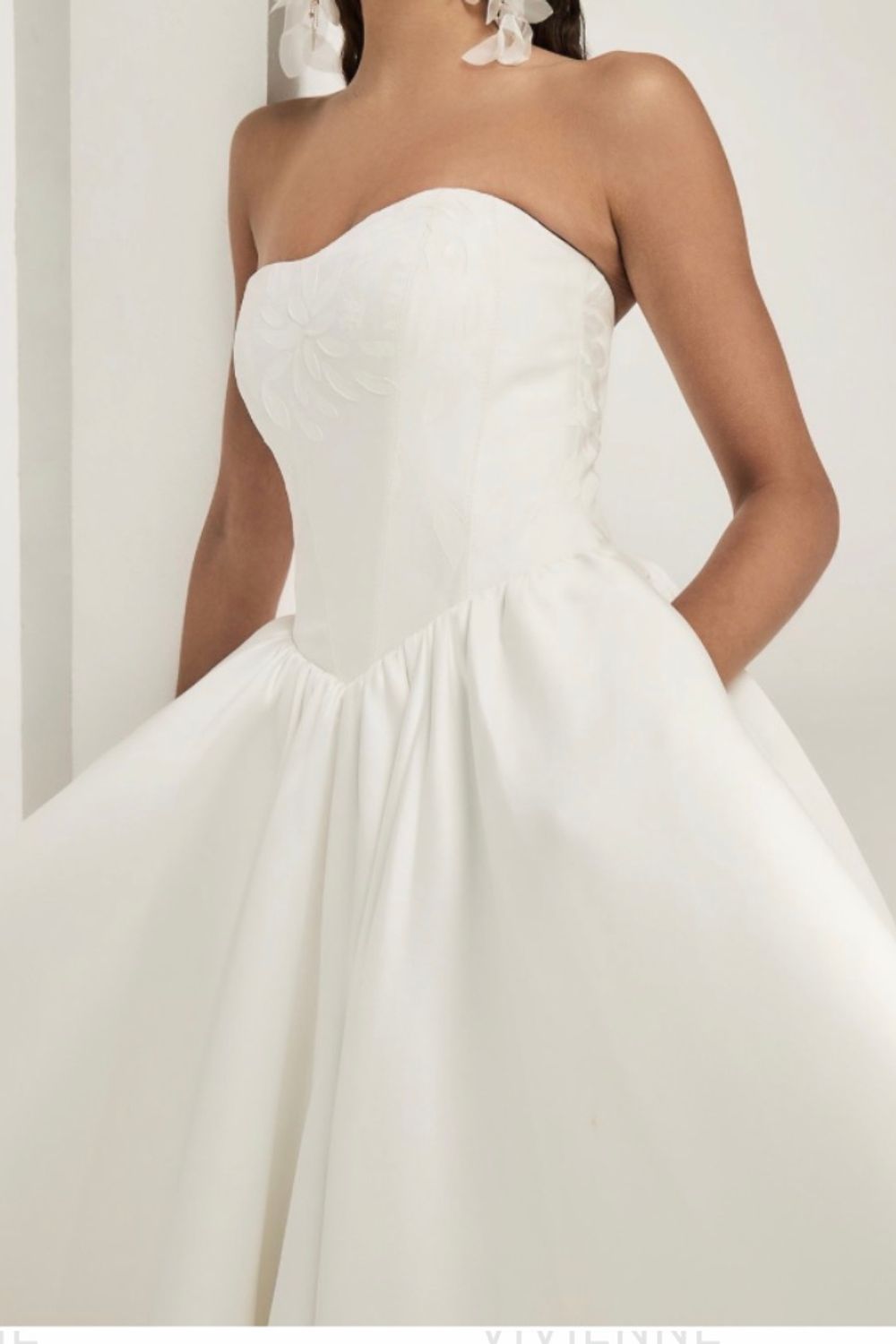 Savin London Vivienne 8