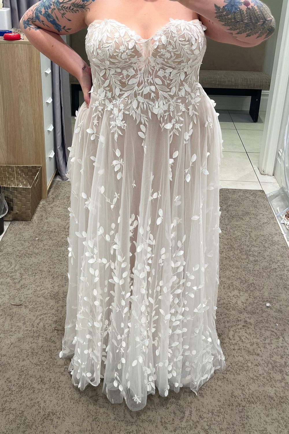 All Who Wander Raine 3