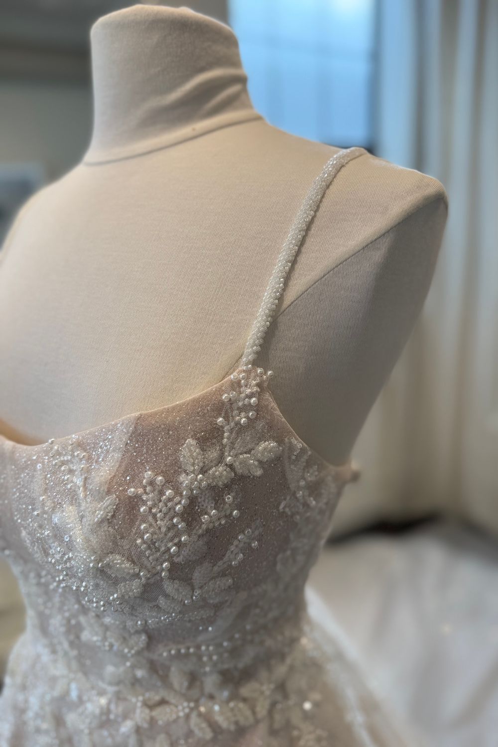 Essense of Australia D3812 4