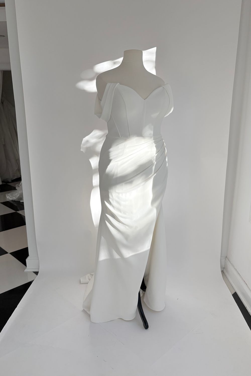 Essense of Australia D3864 1