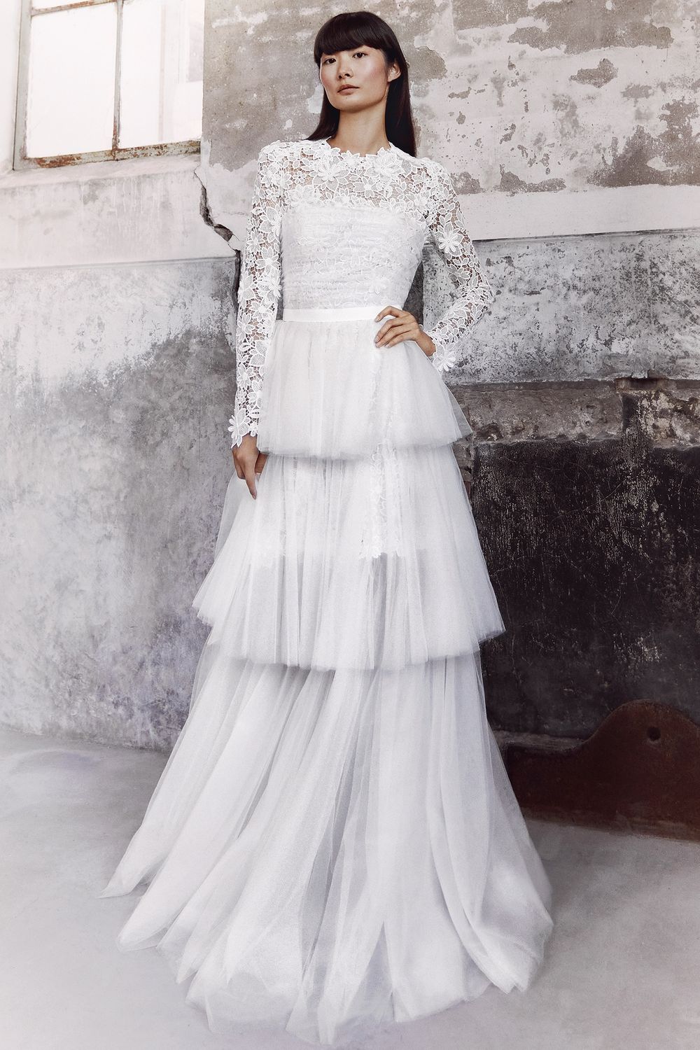 Viktor & Rolf BLOOMING LACE TIERED GOWN 0