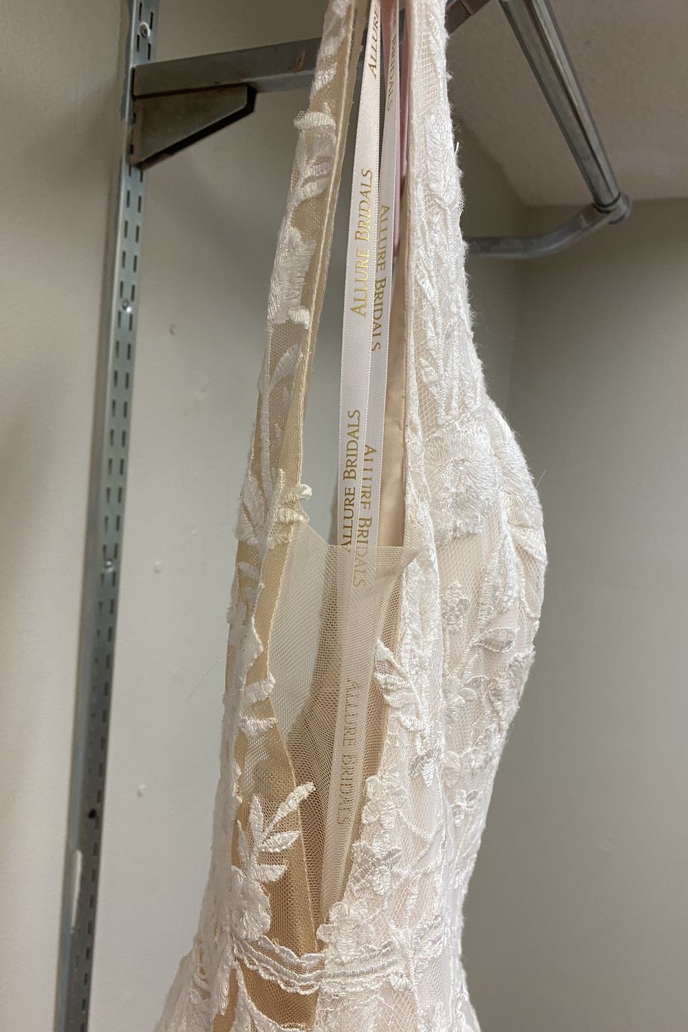 Allure Bridals 9900 4