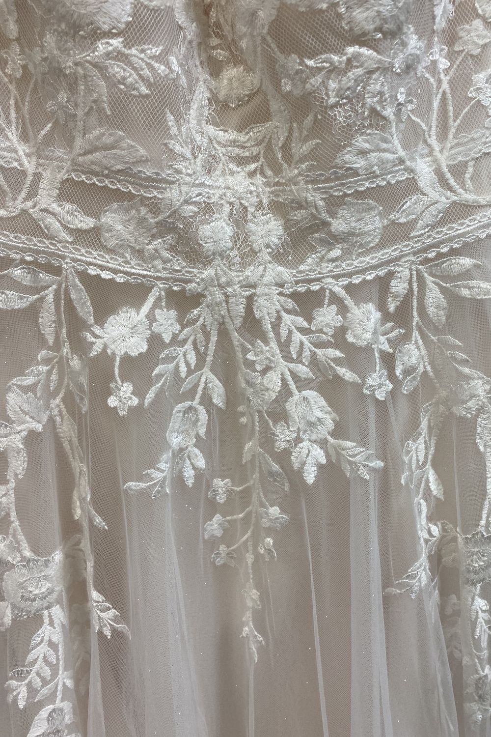 Allure Bridals 9900 3