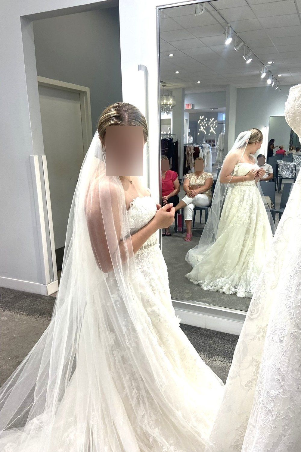 Oleg Cassini CWG958 with Veil 3