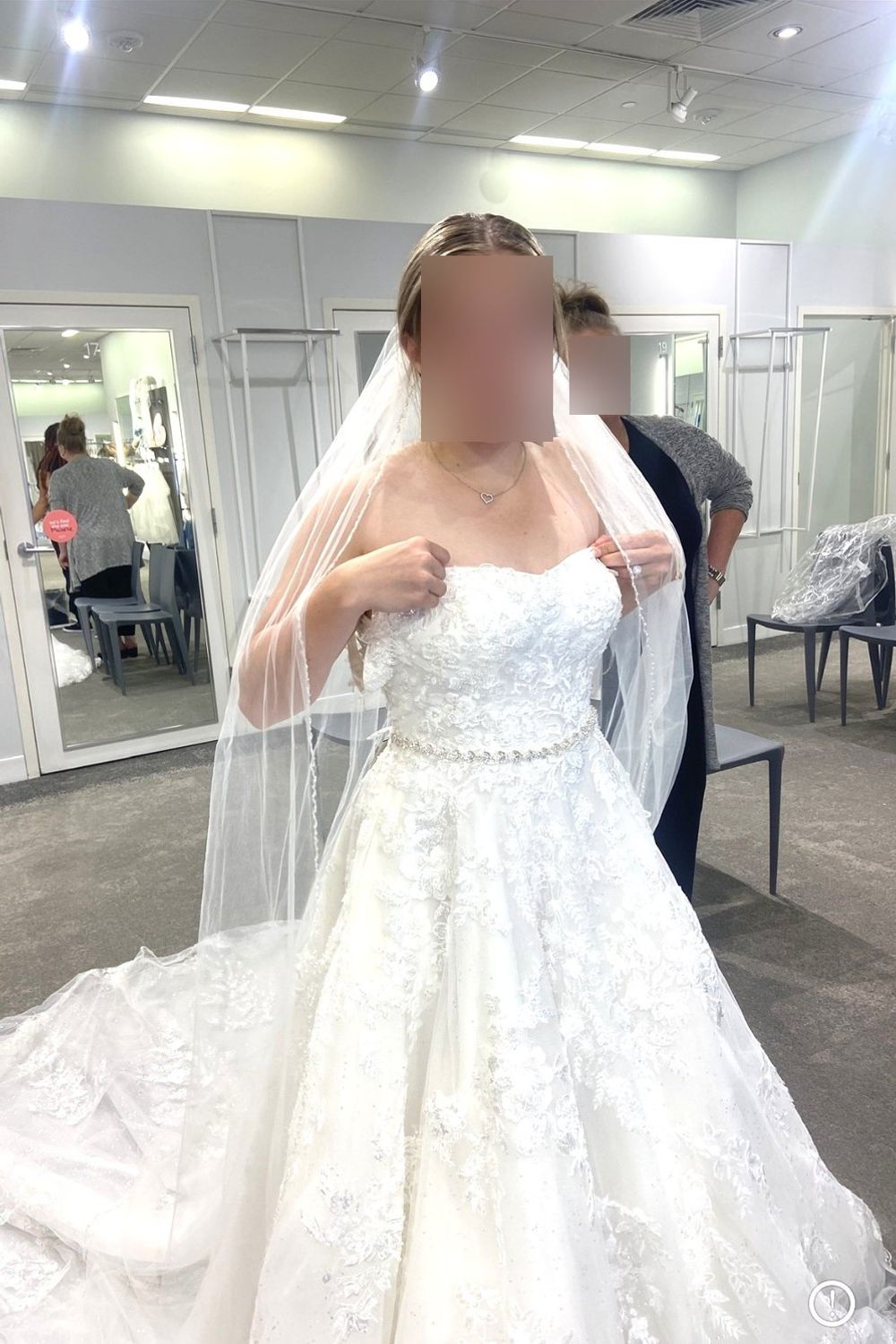Oleg Cassini CWG958 with Veil 2