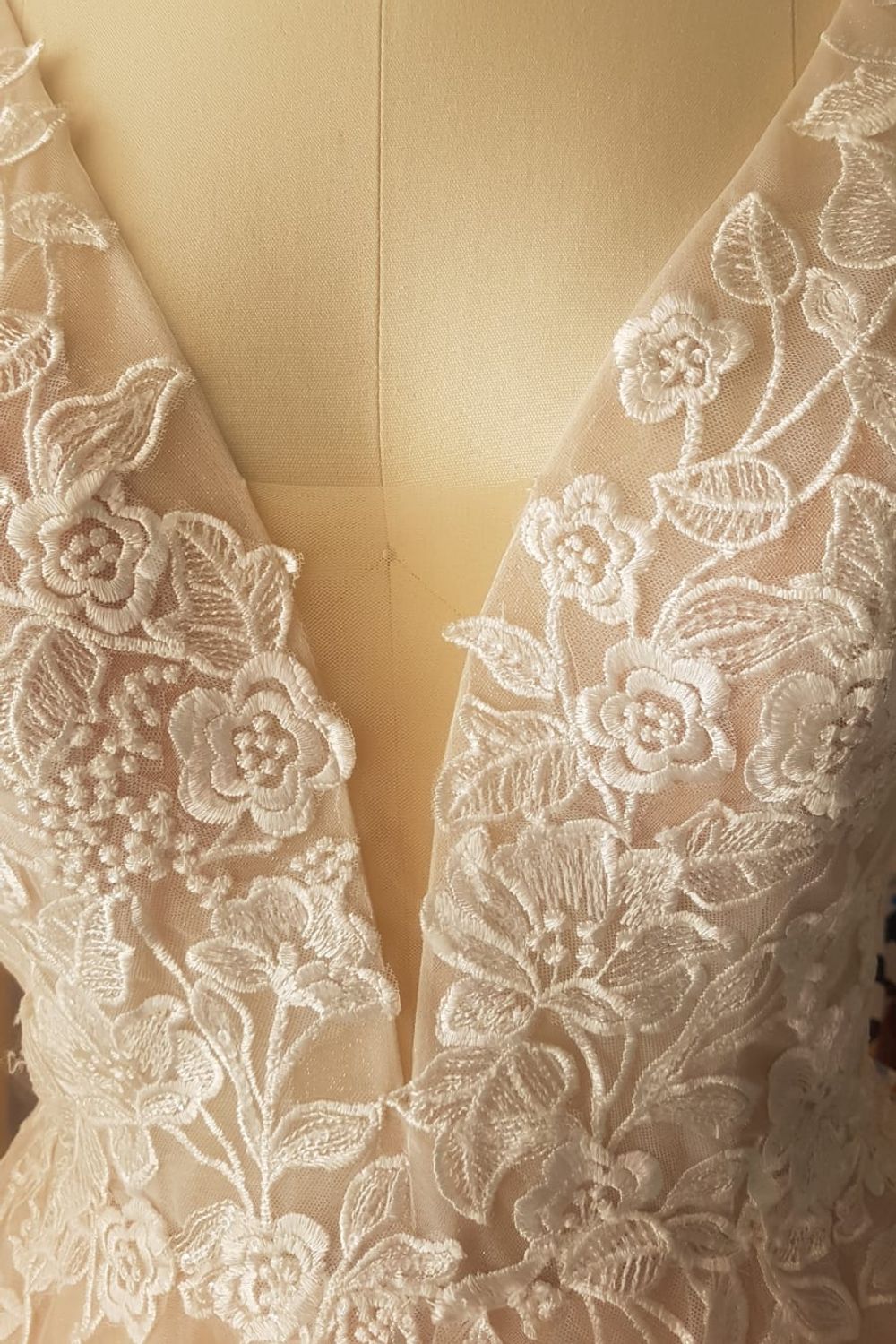 Eti Brener A-Line Tulle Wedding Dress 4