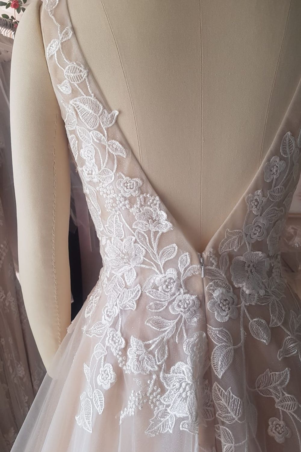 Eti Brener A-Line Tulle Wedding Dress Size 12 6