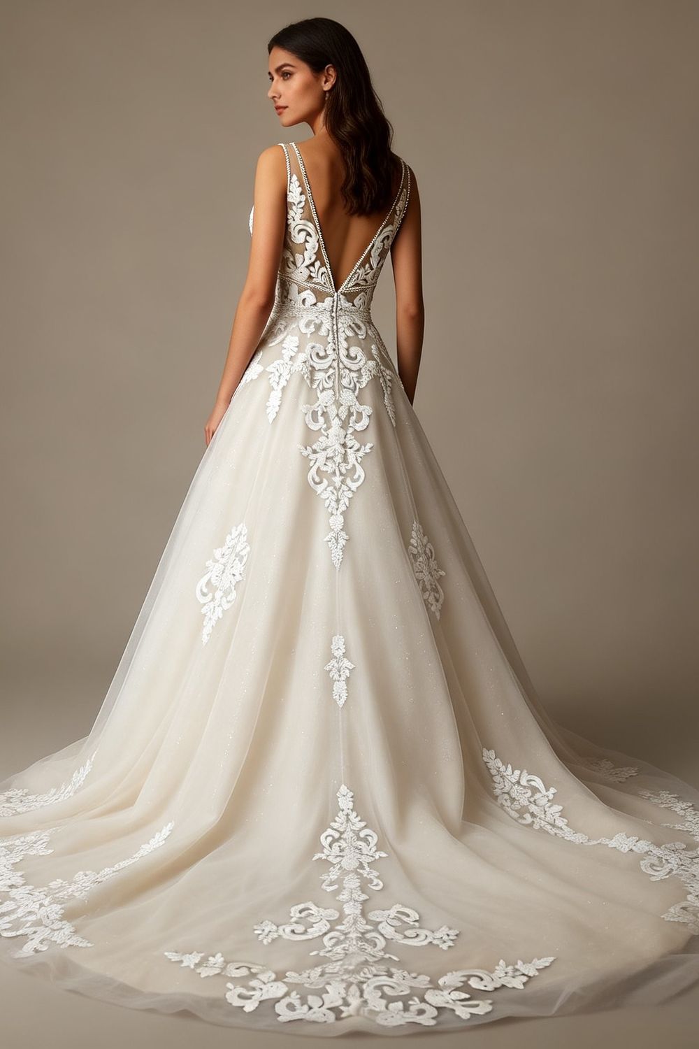 Eti Brener Timeless Ivory Lace A-Line Gown Size 6 3