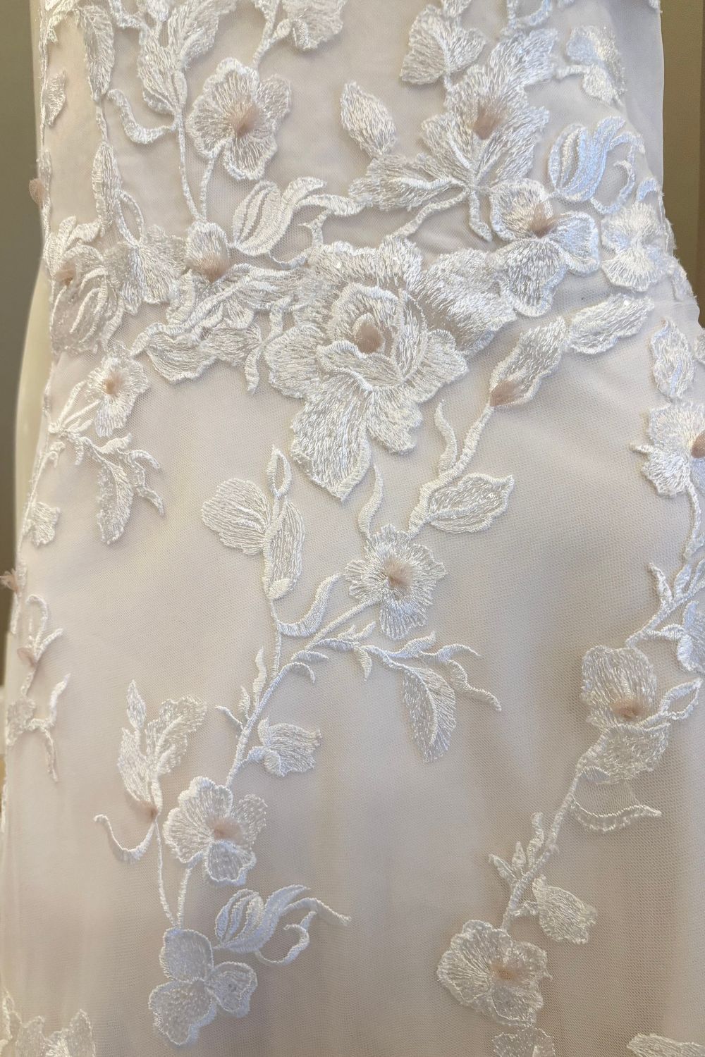 Kelly Faetanini PEONY 3